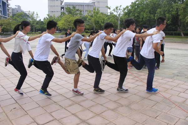 6.在游戏中学得了互助